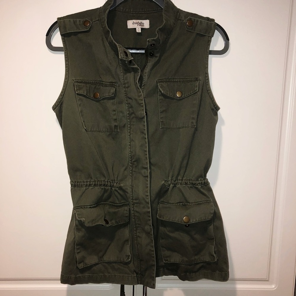 Army Green Vest - Adjustable Waist
